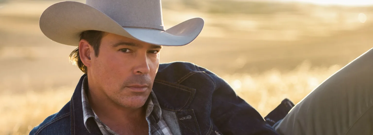 Clay Walker at Xcite Center