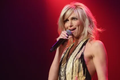 Debbie Gibson at Xcite Center