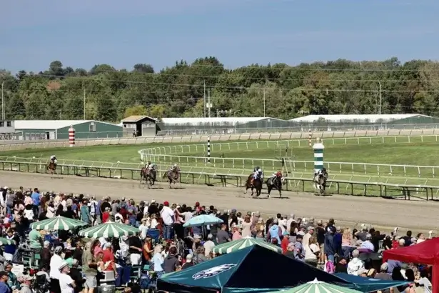 Extreme Heat Forces Cancellation of Races at Parx Racing