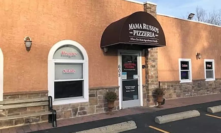 Is Mama Russo’s the Best Square Pie in Town?
